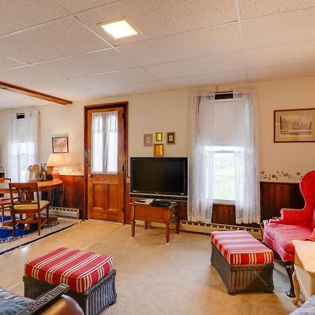 Lawrenceville Apartment With Deck Near Gaming Lands! 외부 사진